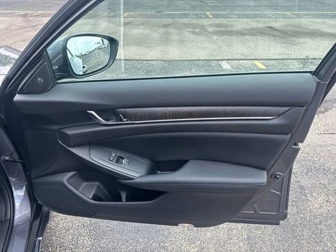Used 2022 Honda Accord EX-L image 15