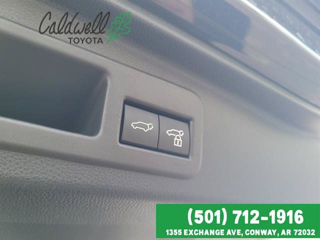 Certified 2025 Toyota 4Runner Limited AWD/4WD image 28