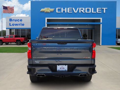 Used 2024 Chevrolet Silverado 1500 RST w/ Z71 Off-Road Package AWD/4WD image 5