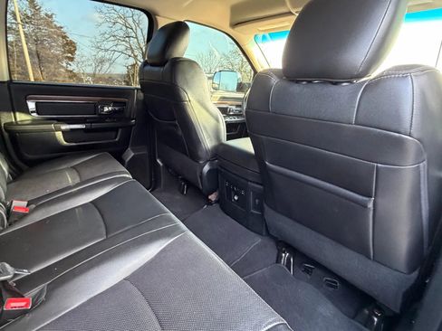 Used 2015 RAM 3500 Laramie w/ Cold Weather Group image 44