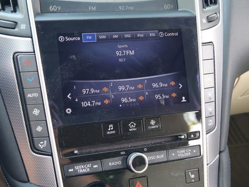 Used 2014 INFINITI Q50 Premium w/ Navigation Package RWD image 23