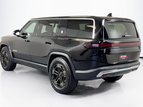 Used 2022 Rivian R1S Launch Edition image 7