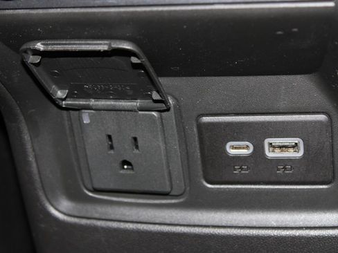 Used 2023 GMC Acadia AT4 w/ Preferred Package image 37