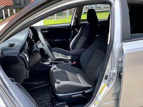 Used 2017 Toyota Corolla iM FWD image 20