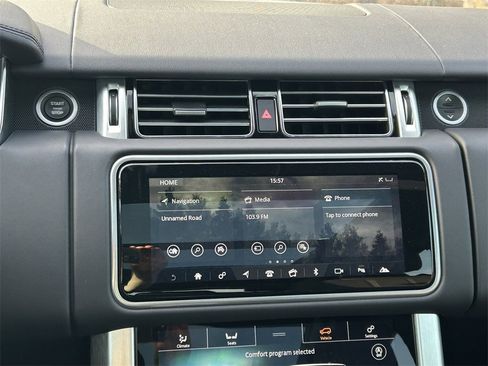 Used 2022 Land Rover Range Rover Westminster Edition image 24