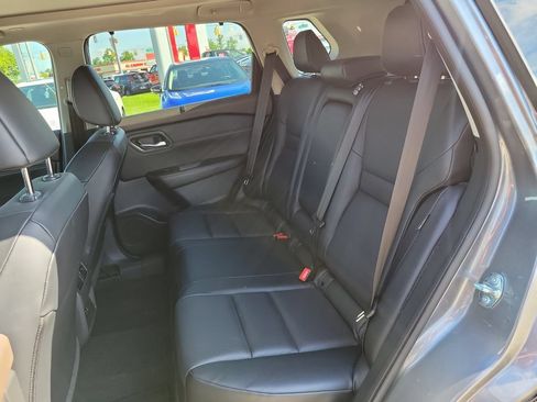 Used 2023 Nissan Rogue SV w/ SV Premium B Package FWD image 25