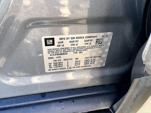 Used 2019 Chevrolet Trax LT w/ LT Convenience Package image 26