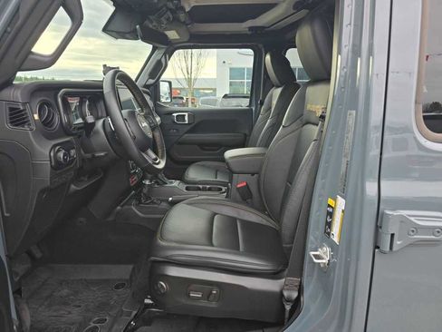 Used 2024 Jeep Wrangler Unlimited Rubicon 392 image 9