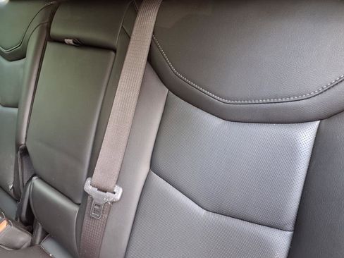 Certified 2022 Cadillac XT5 Premium Luxury image 11