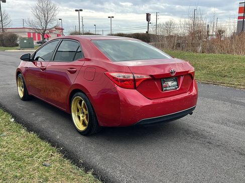 Used 2019 Toyota Corolla LE image 4