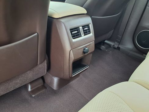 Used 2019 Lexus RX 450h AWD w/ Navigation Package image 19