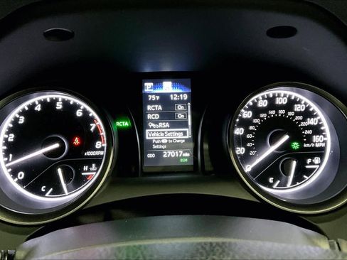 Used 2024 Toyota Camry SE w/ Blackout Package (TMS) FWD image 25