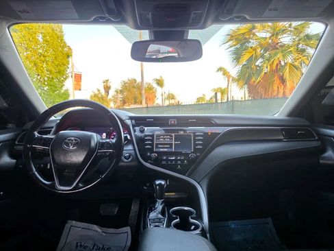 Used 2019 Toyota Camry XSE w/ Carpet Mat Package FWD image 5
