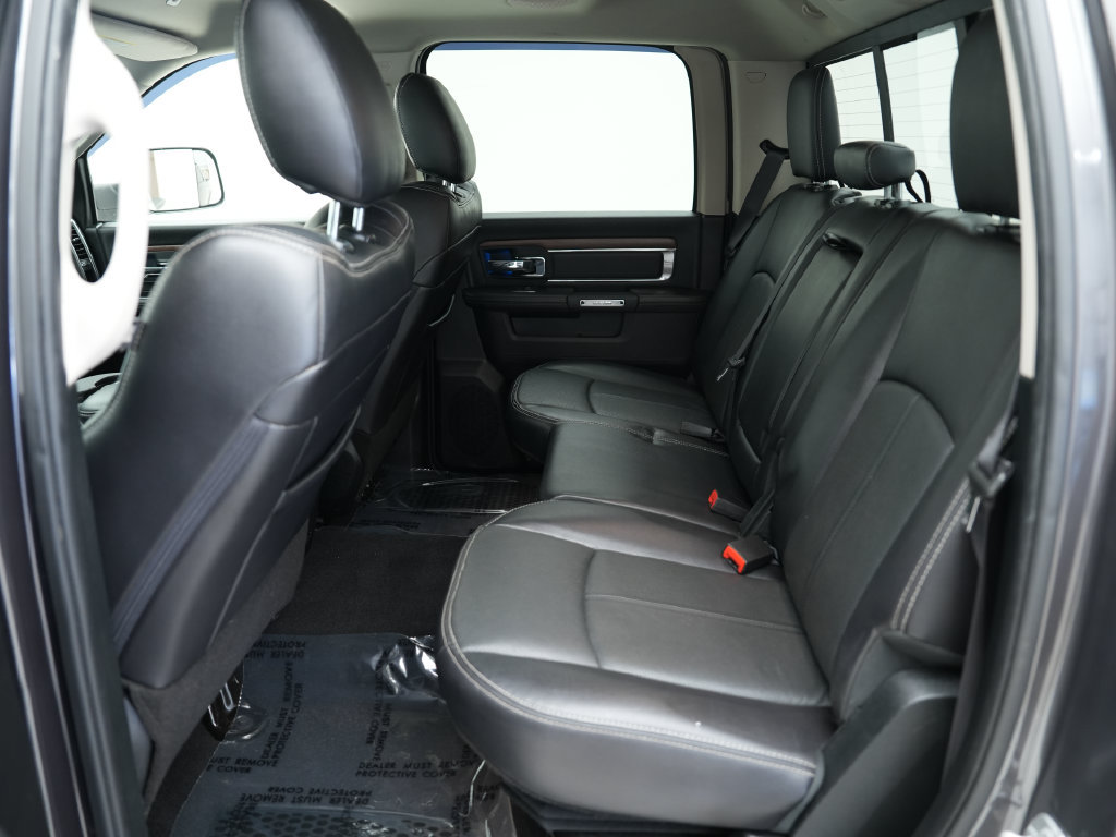 Used 2018 RAM 1500 Laramie w/ Convenience Group AWD/4WD image 26
