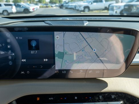 New 2026 Buick Enclave Preferred w/ Power Package image 15