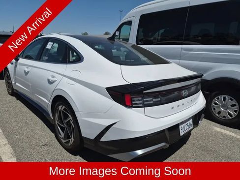 Used 2024 Hyundai Sonata SEL w/ Convenience Package FWD image 5