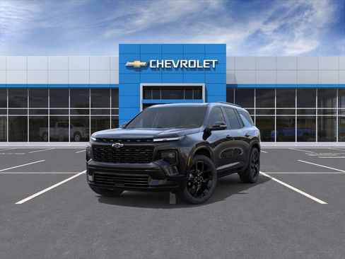 New 2026 Chevrolet Traverse RS w/ LPO, Floor Liner Package AWD/4WD image 8