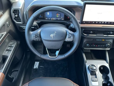 New 2026 Ford Bronco Sport Outer Banks image 22