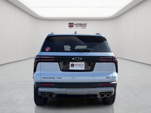 New 2026 Chevrolet Traverse Z71 w/ Driver Confidence Package image 6