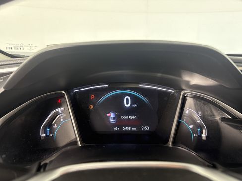 Certified 2019 Honda Civic EX image 25