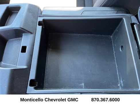 Used 2024 GMC Sierra 1500 Elevation image 25