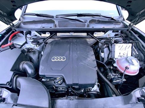 Certified 2023 Audi Q5 2.0T Premium w/ Convenience Package image 29