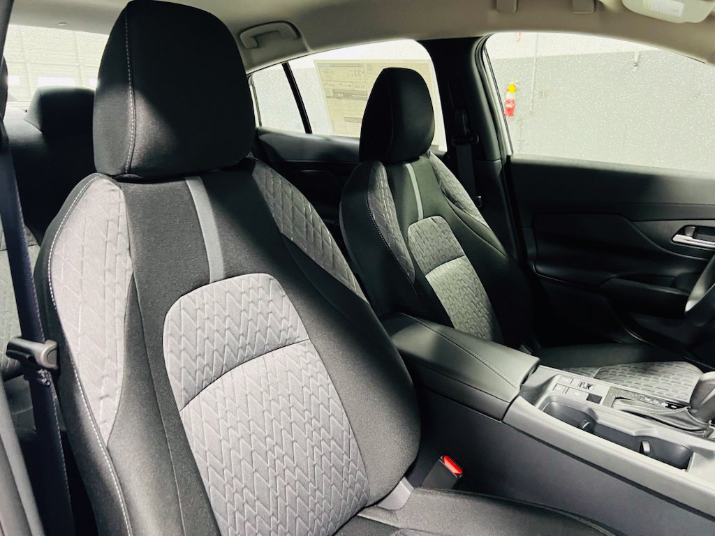 New 2027 Nissan Sentra SV FWD image 30