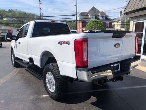 Used 2019 Ford F250 XL w/ XL Value Package AWD/4WD image 3