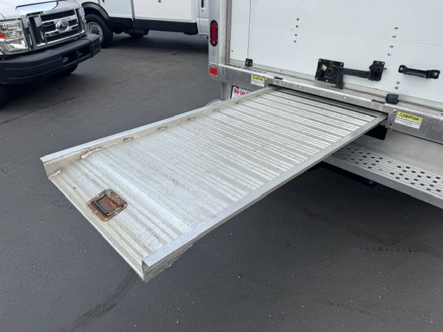 Used 2019 Ford Transit 350 156 DRW RWD image 5