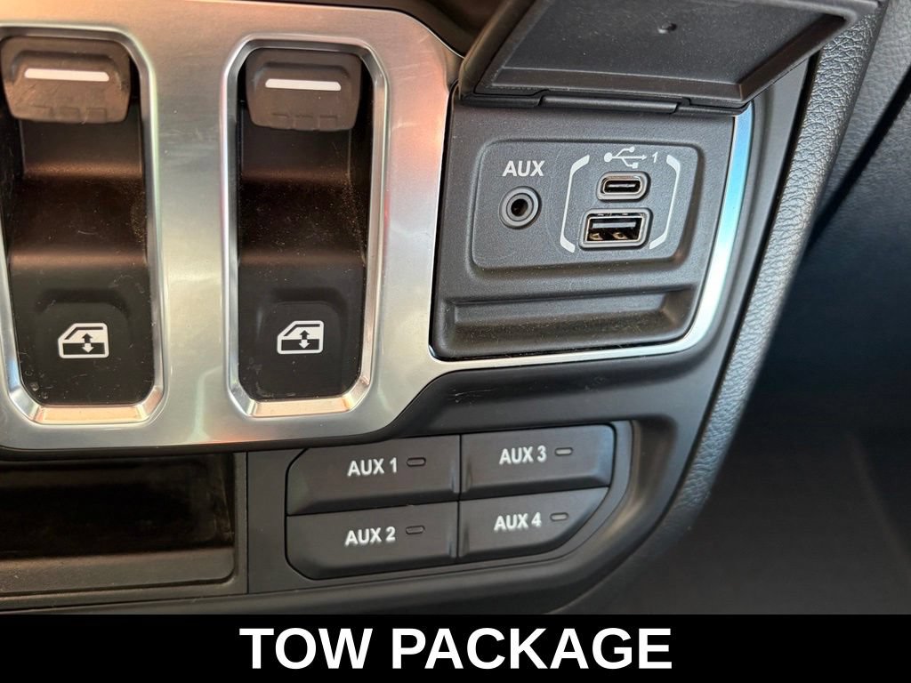 Used 2021 Jeep Wrangler Sport AWD/4WD image 17