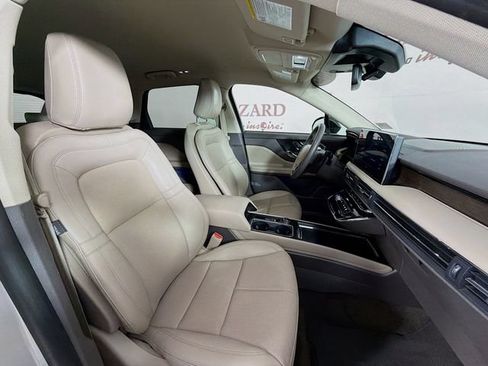 Certified 2023 Lincoln Corsair Reserve FWD image 33