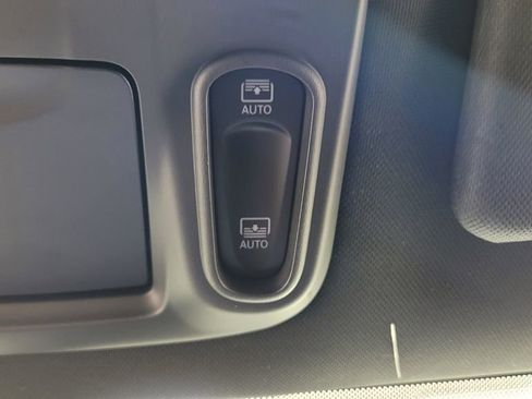 New 2026 Chrysler Pacifica Limited w/ S Appearance Package image 31