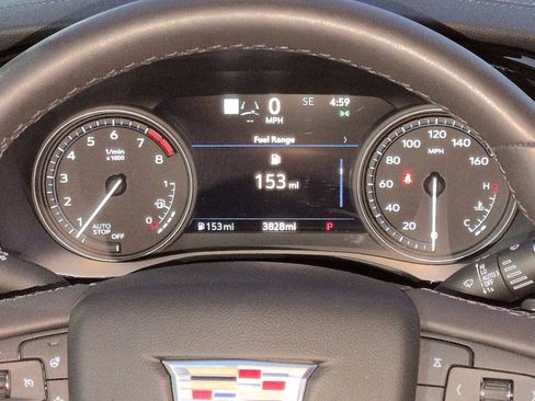 Used 2025 Cadillac XT6 Premium Luxury w/ Technology Package image 17