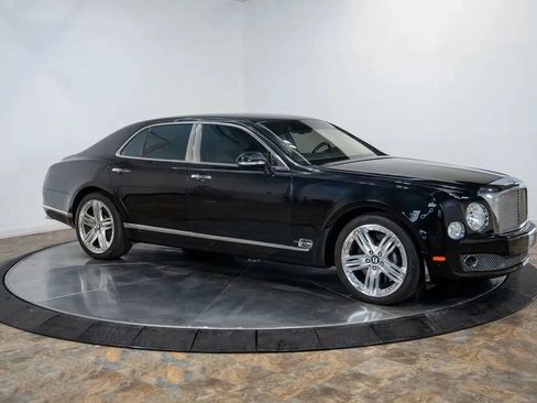 Used 2011 Bentley Mulsanne image 8