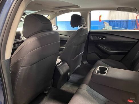 Used 2024 Honda Accord EX image 17