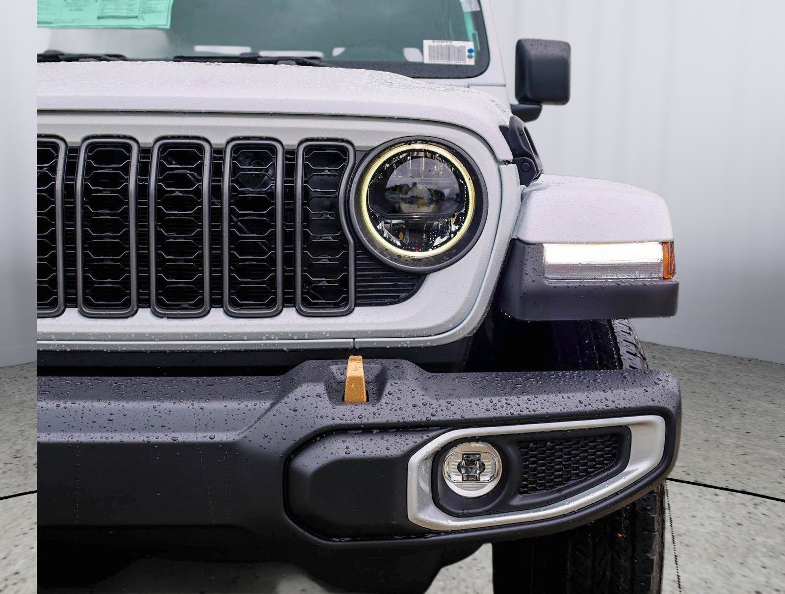 New 2026 Jeep Gladiator Sport AWD/4WD image 6