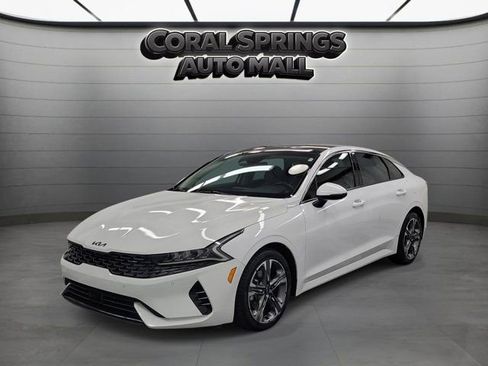 Used 2024 Kia K5 EX w/ EX Premium Package FWD image 3