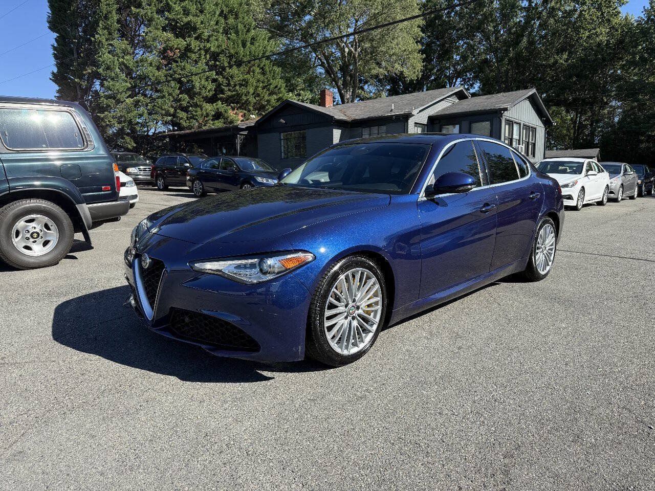 Used 2018 Alfa Romeo Giulia Ti w/ Quick Order Package 22Z Lusso RWD image 2