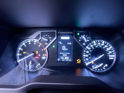 Used 2024 Toyota Tundra SR5 AWD/4WD image 18