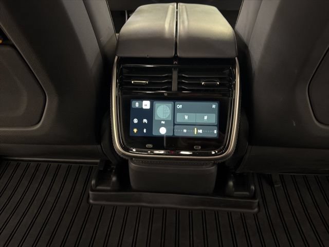 Used 2023 Rivian R1S Adventure Quad AWD/4WD image 27