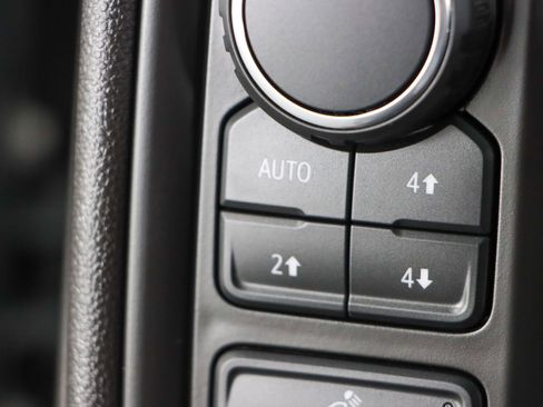 Used 2024 Chevrolet Silverado 1500 Custom Trail Boss image 21