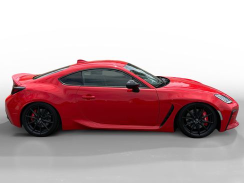 Used 2024 Toyota GR86 Premium w/ Performance Package RWD image 6