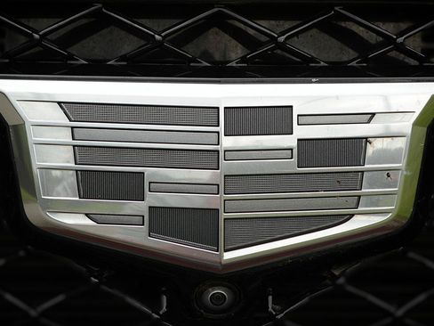 Used 2024 Cadillac XT4 Sport AWD/4WD image 36