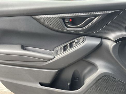 Used 2023 Subaru Crosstrek 2.0i image 24