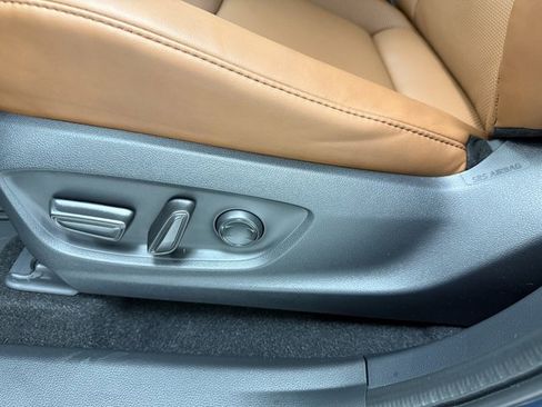 New 2026 Toyota Crown Signia Limited w/ Advanced Technology Package image 27