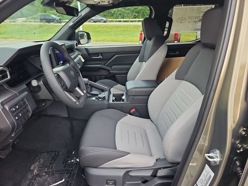 New 2026 Toyota Tacoma 4x4 Double Cab image 19