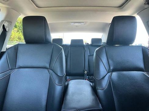 Used 2024 Lexus ES 350 w/ Premium Package FWD image 57