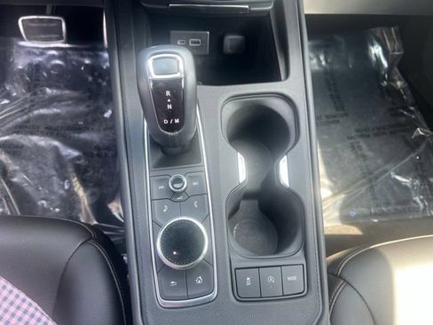 Used 2019 Cadillac XT4 Sport w/ Cold Weather Package AWD/4WD image 11