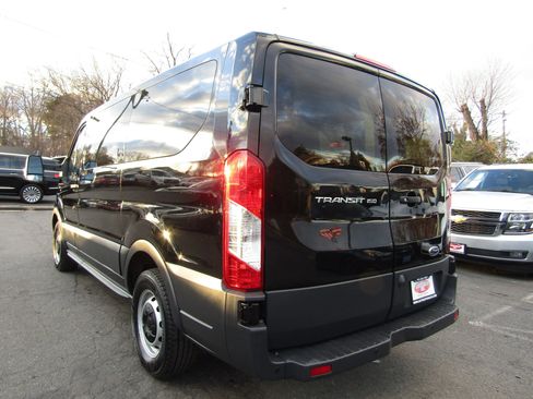Used 2018 Ford Transit 150 XL image 5