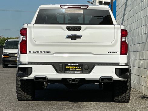 Used 2024 Chevrolet Silverado 1500 RST AWD/4WD image 5